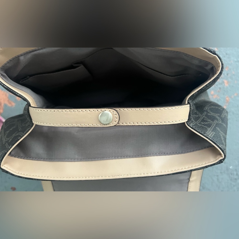 Calvin Klein backpack - Picture 5 of 7